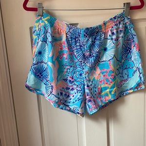 Lilly Pulitzer Luxletic Ocean Trail Shorts size M